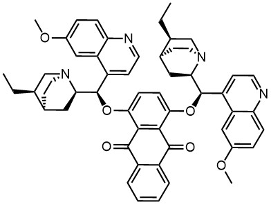 9,10-Anthracenedione,1,4-bis[[(8a,9R)-10,11-dihydro-6'-methoxycinchonan-9-yl]oxy]- 